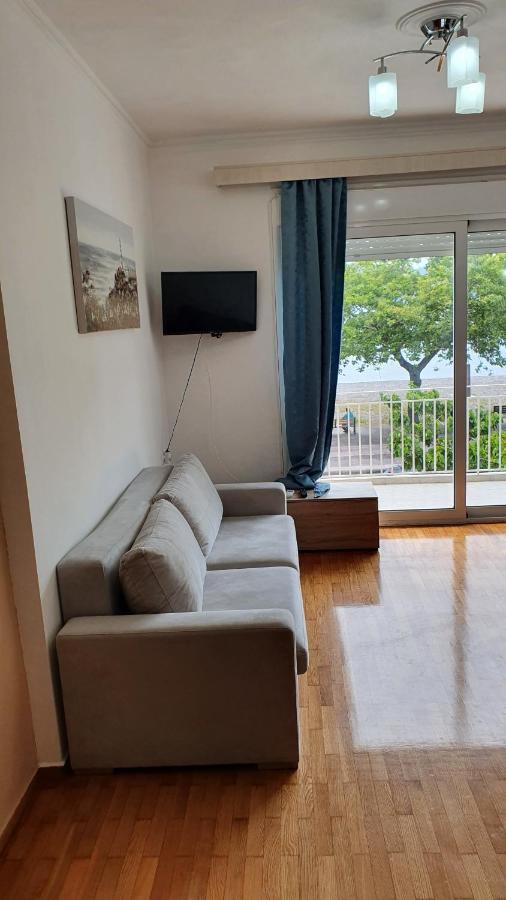 Nafpaktos Beach House Sea View Apartment First Floor Exterior photo